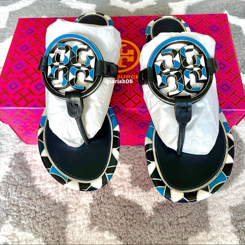 ☀️NEW☀️TORY BURCH Miller Sandals Enamel Black 8.5 - Picture 8 of 12